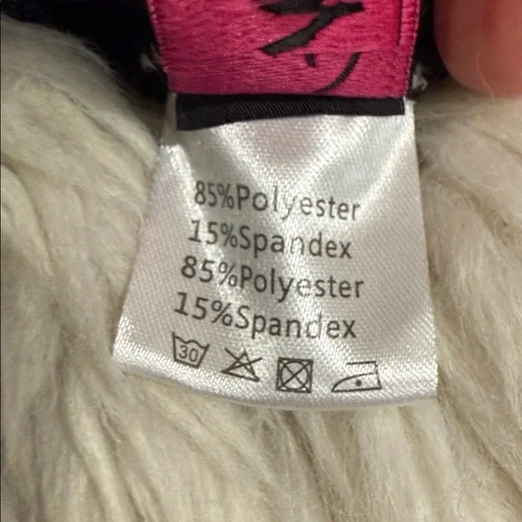 Hanna Nikole Black/White Halter Swimdress
Tankini‎ Top Swimsuit Size 22 NWT - Picture 10 of 10